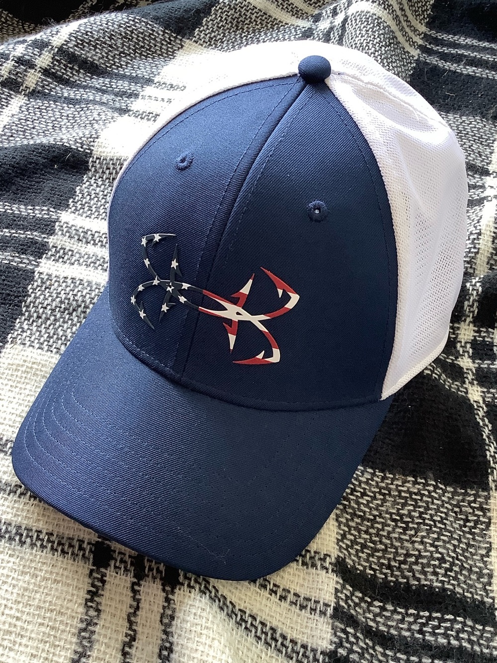 Under armor fish red white & blue fish hook fitted baseball cap